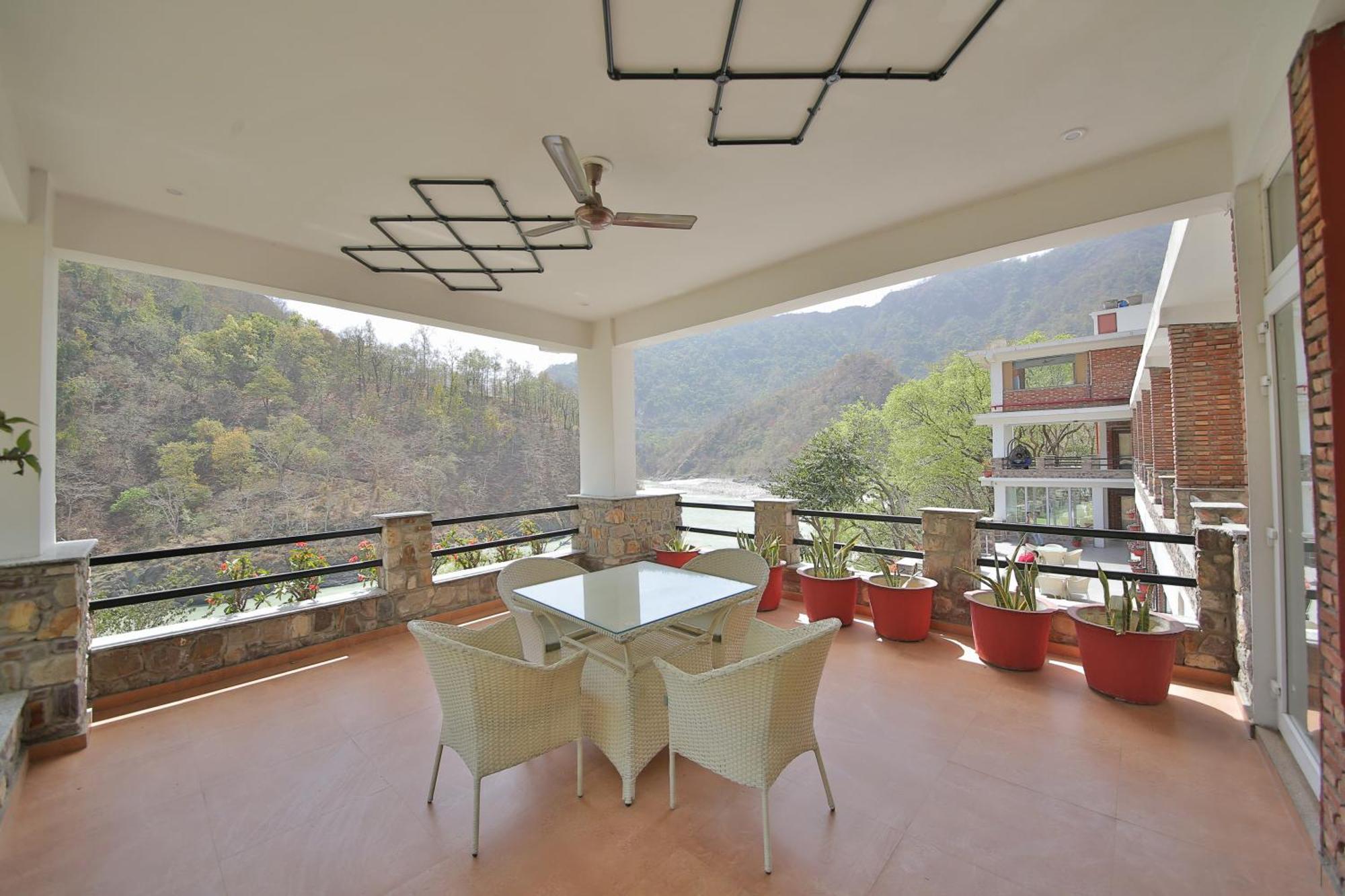 Summit By The Ganges Beach Resort & Spa Rishīkesh Extérieur photo