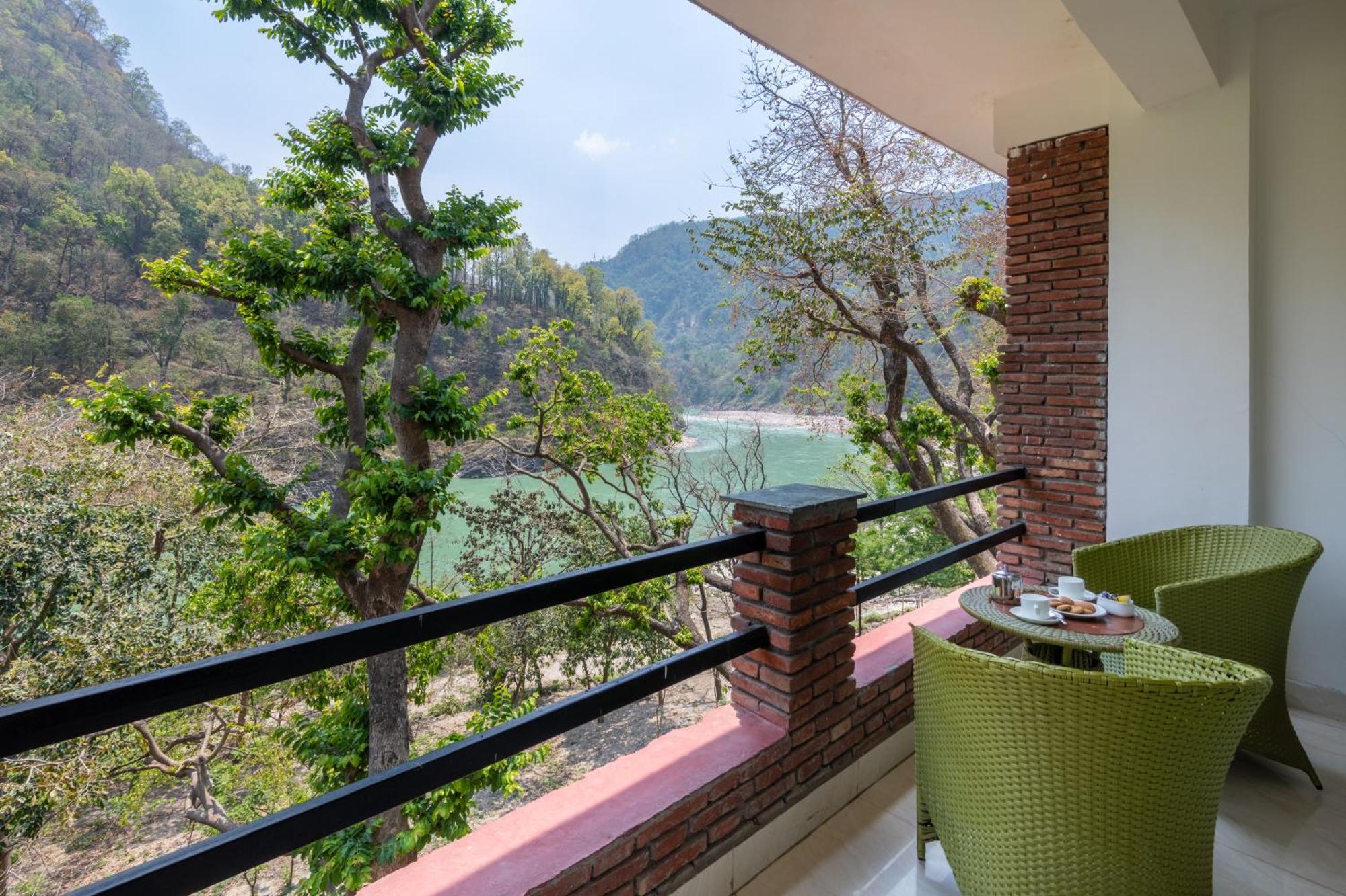 Summit By The Ganges Beach Resort & Spa Rishīkesh Extérieur photo